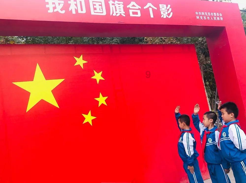 腰间盘突出腰椎骨质增生椎间盘膨出游戏画面